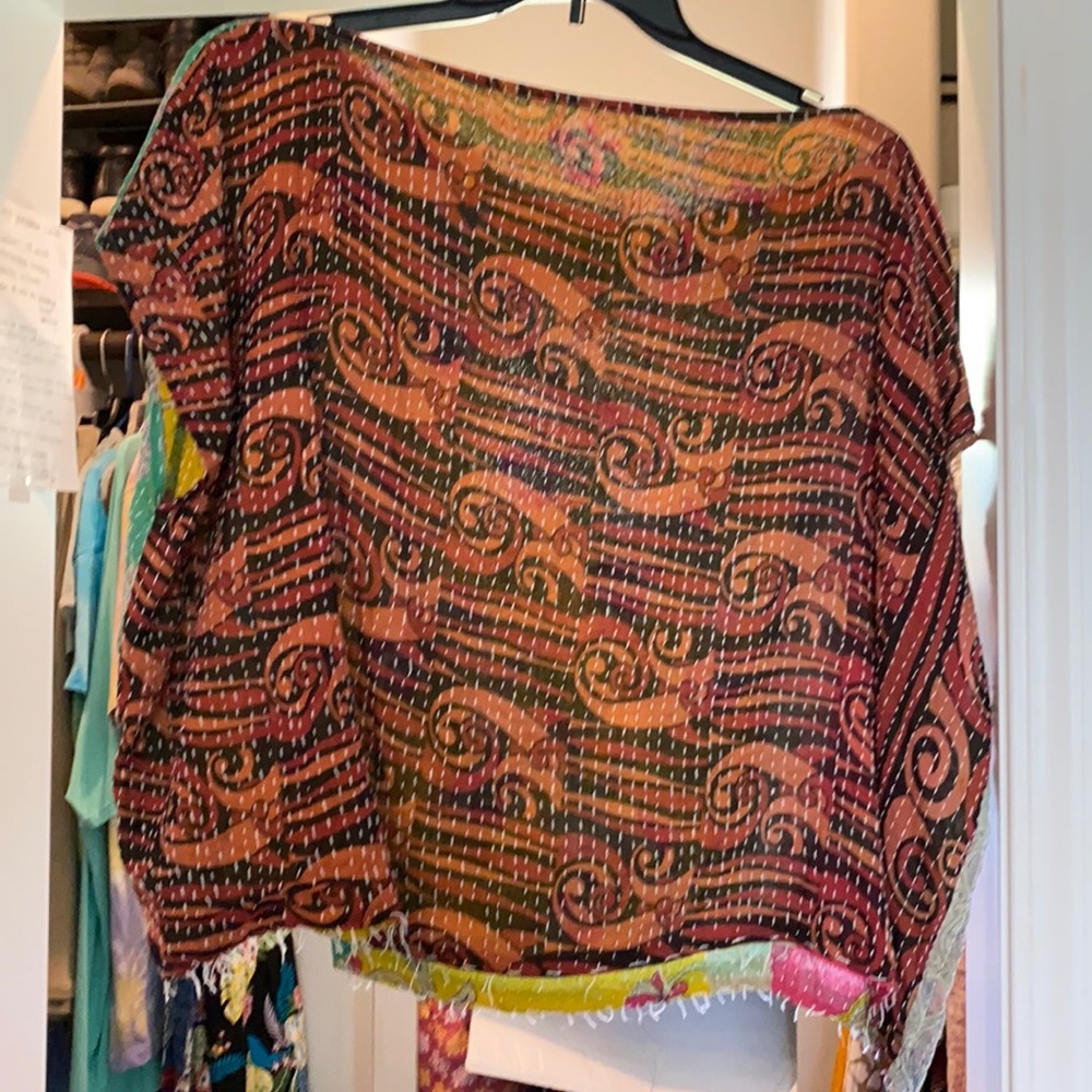 Kantha Bae Crop top